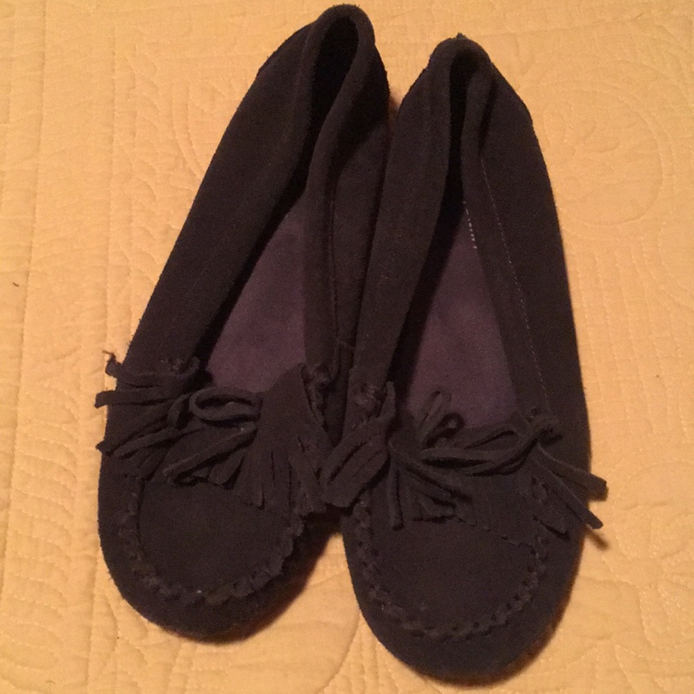 Minnetonka suede ballet flat